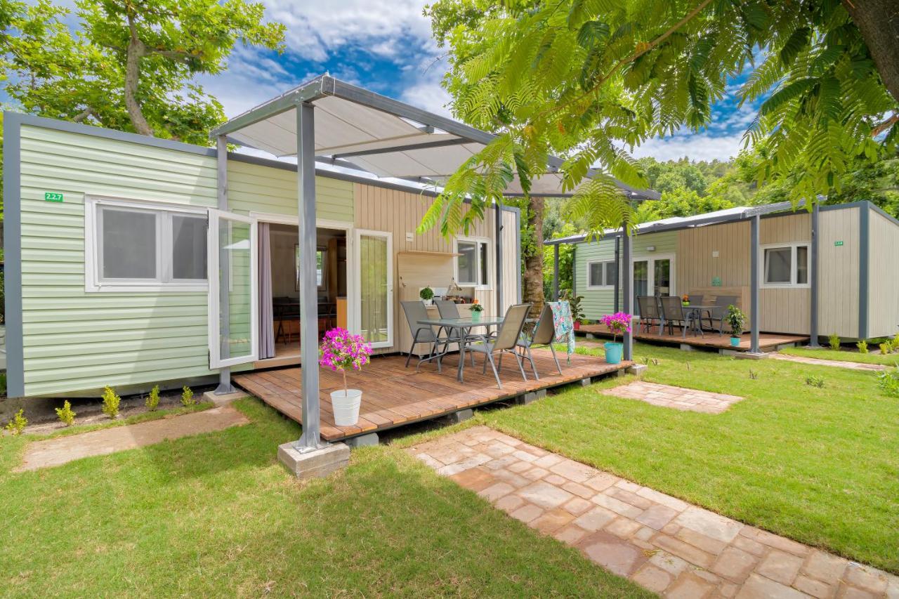 Armenistis Camping & Bungalows 萨尔蒂 外观 照片