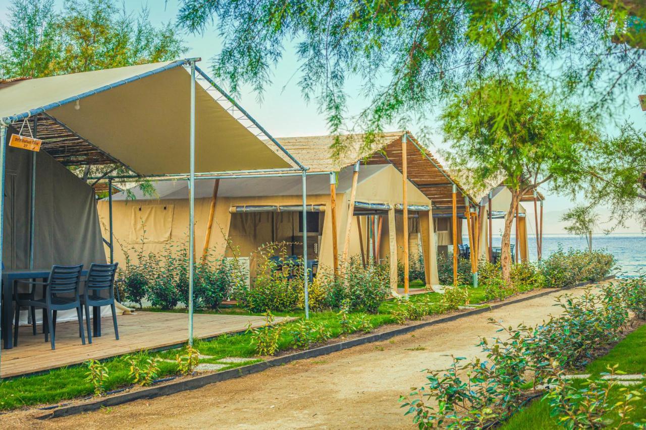 Armenistis Camping & Bungalows 萨尔蒂 外观 照片